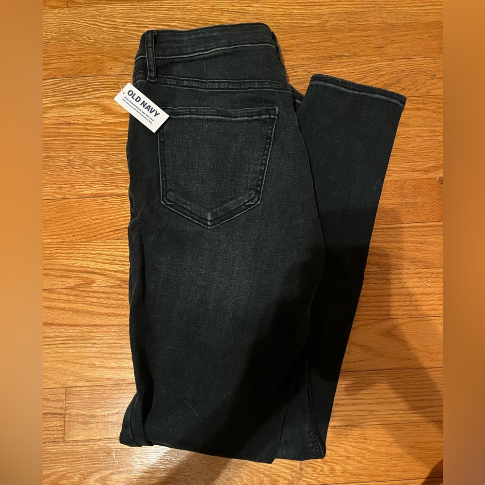 NWT Old Navy Rockstar Super Skinny Denim Jeans 6